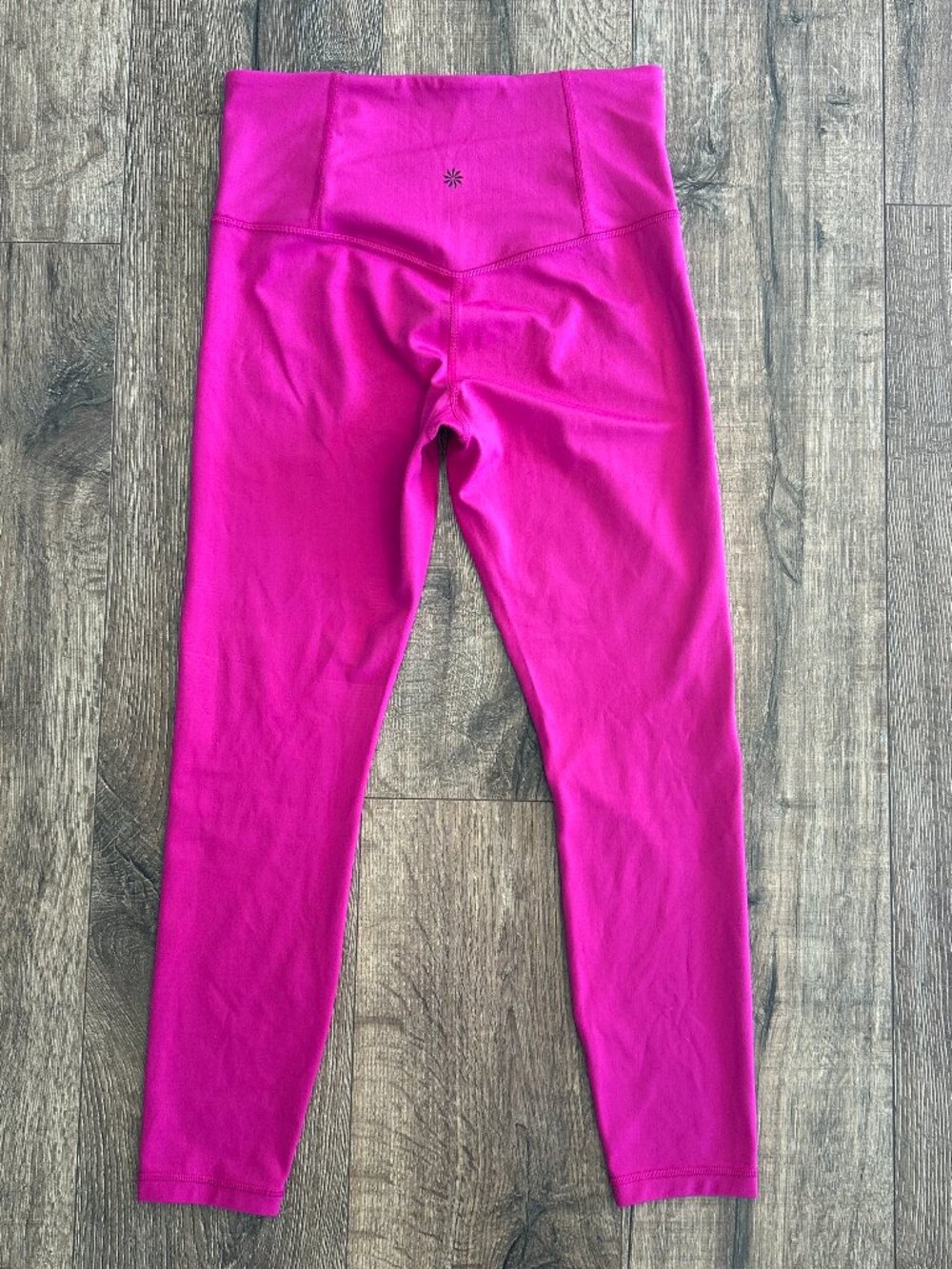 Athleta Ultra High Rise Elation 7/8 Leggings Pink  S Excellent Condition EUC